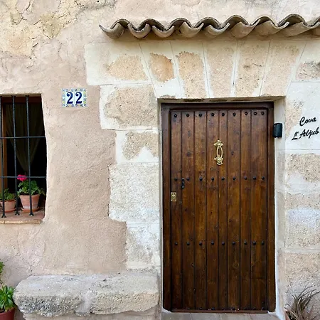 Cova L'aljub Holiday home Bocairent