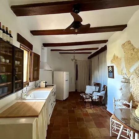Holiday home Cova L'aljub