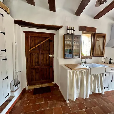 Cova L'aljub